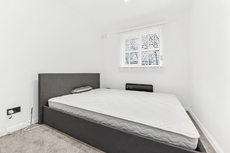 Photo 6- click for photo gallery